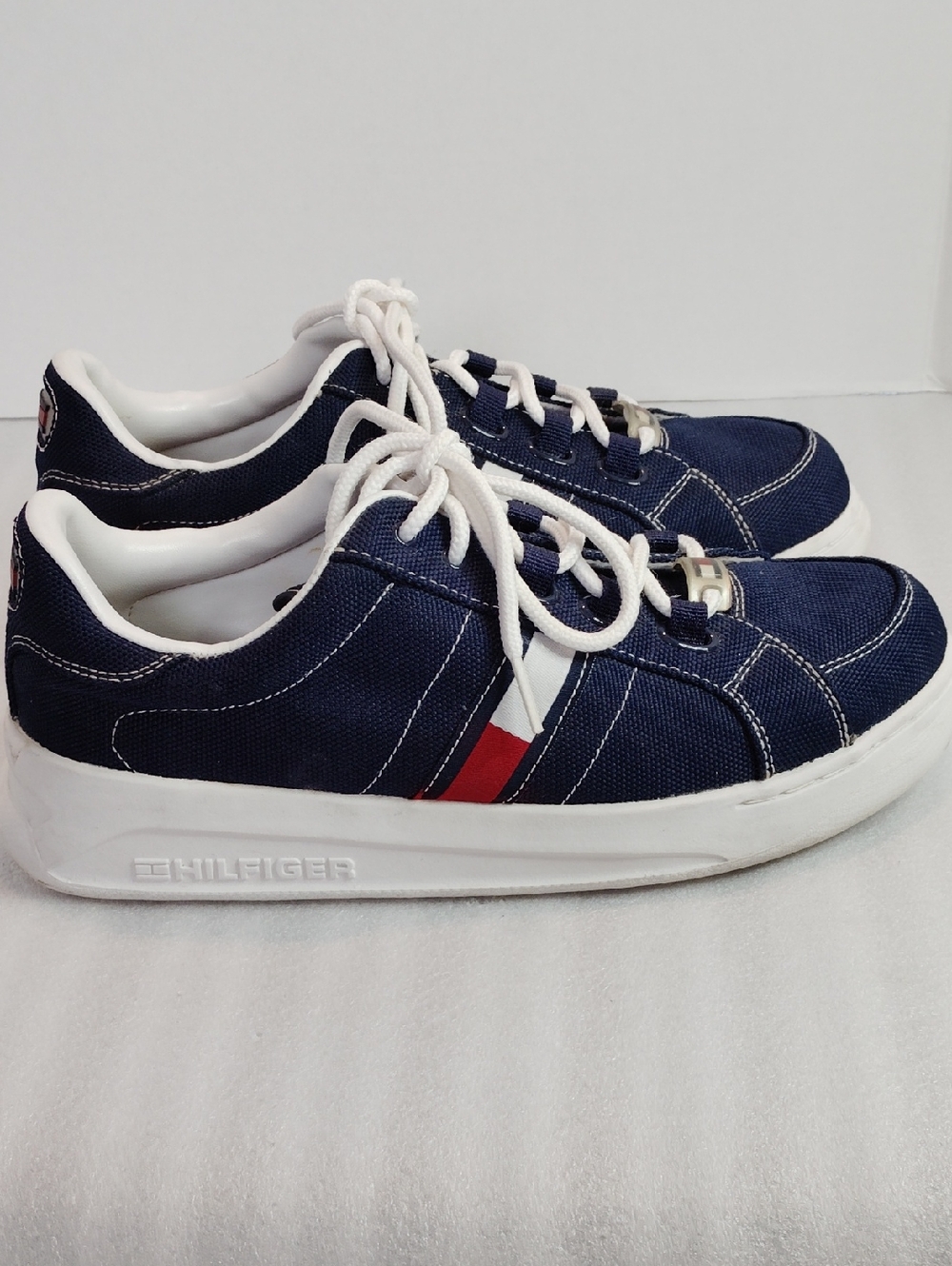Tommy Hilfiger Navy Canvas Sneakers with Red & White Accent Women's Size 9.5